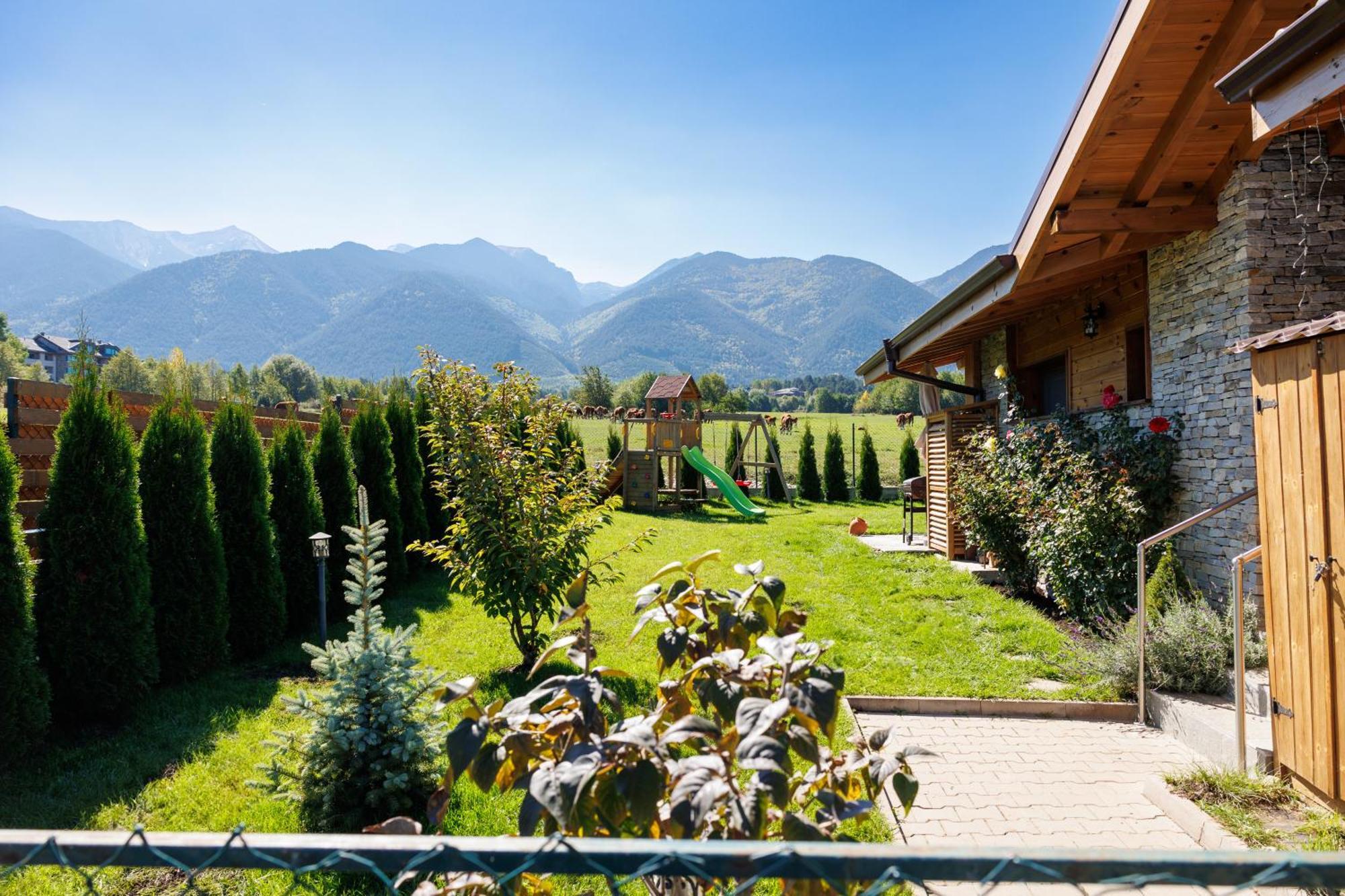 Mountain Villa Aleksia- With Jacuzzi ราซล็อก ภายนอก รูปภาพ